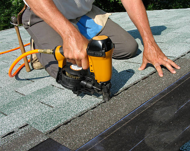 Quick and Trustworthy Emergency Roof Repair Services in Clinton, IL